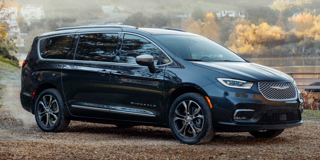 Минивэн или SUV для аренды: что лучше выбрать в 2025 году